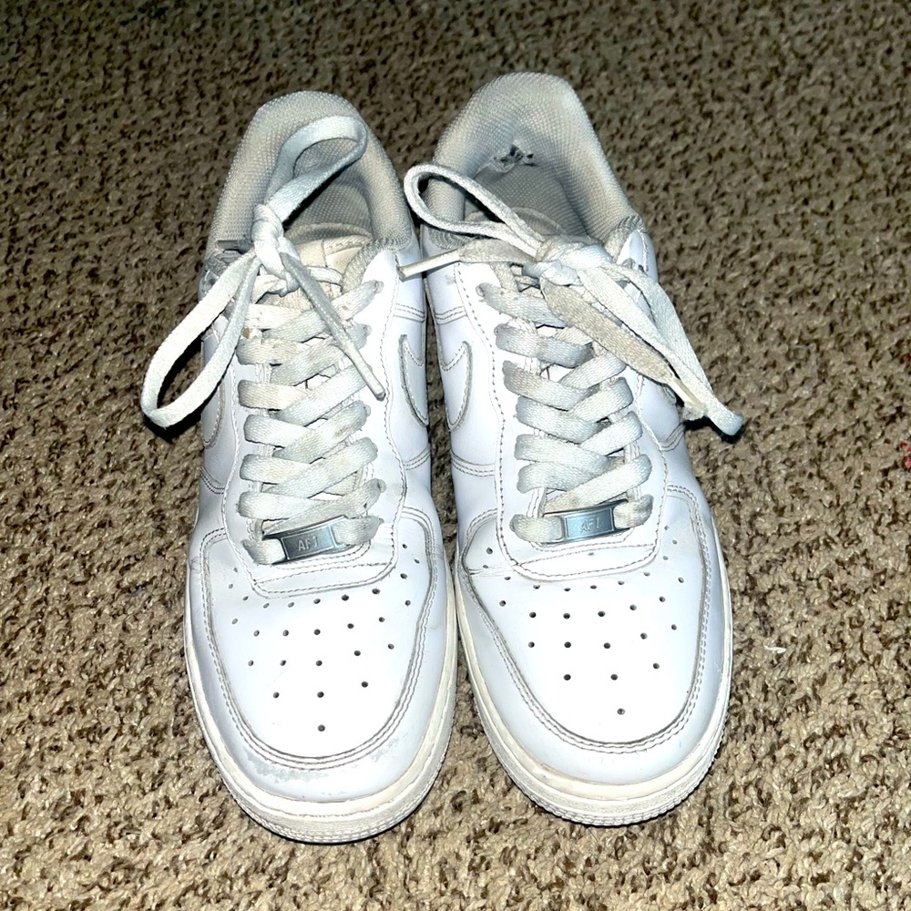 Air Force 1’s Womens Size 8.5
